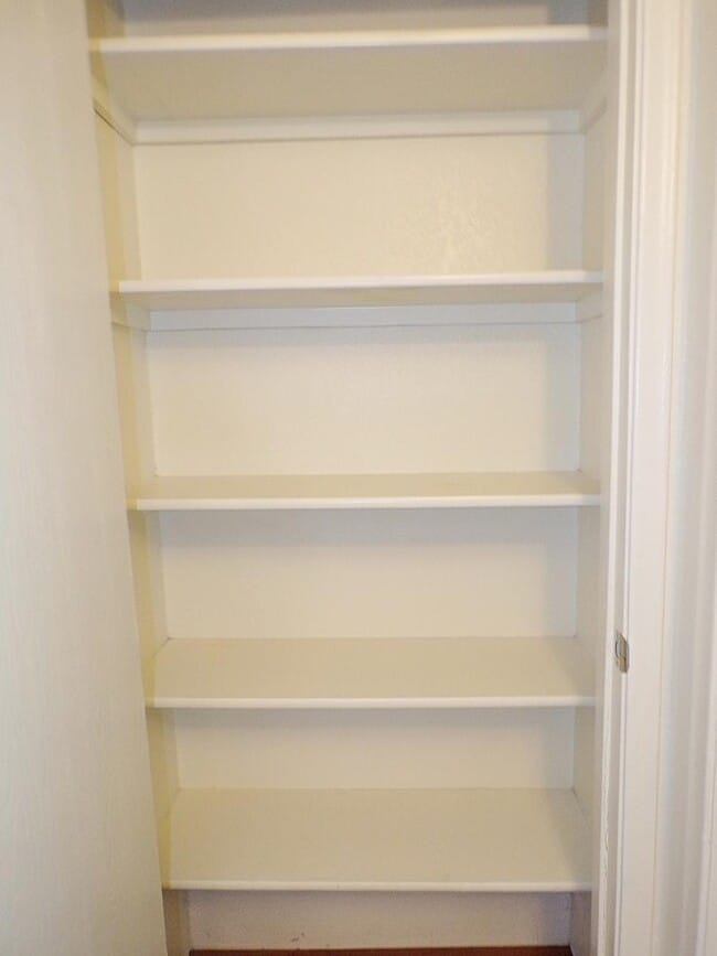 Building Photo - 4232 Ave Palermo