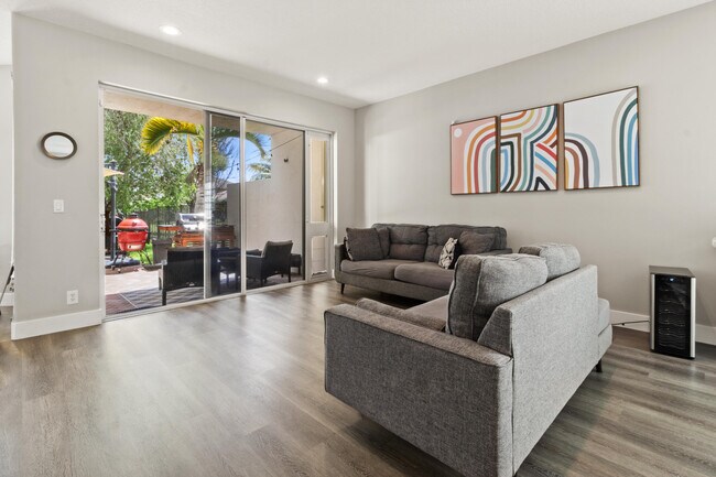 Building Photo - 4166 Wellington Shores Dr