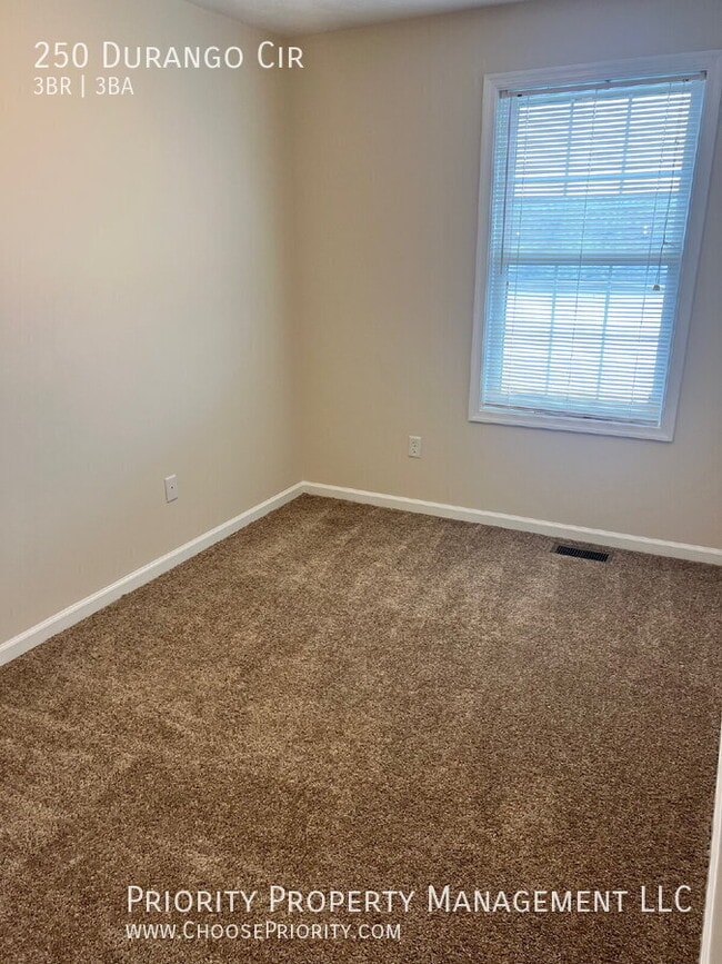 Building Photo - 250 Durango Cir