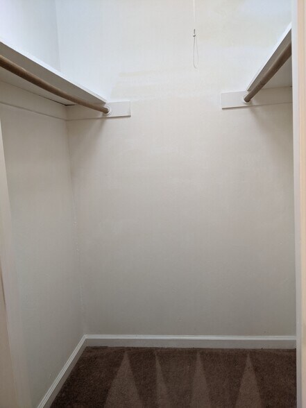 Building Photo - 1156 Ayala Dr