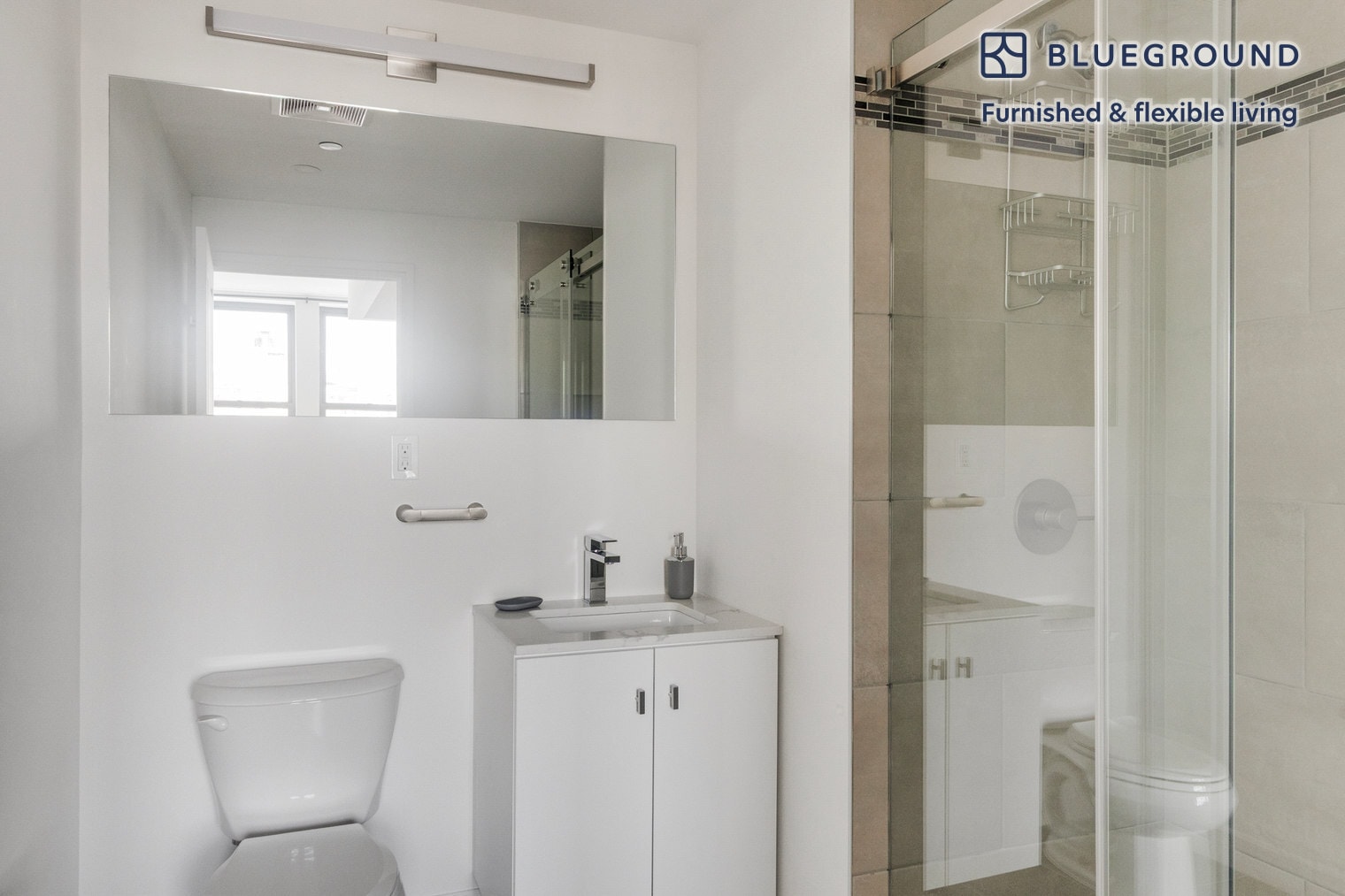 Building Photo - 45 W 81st St