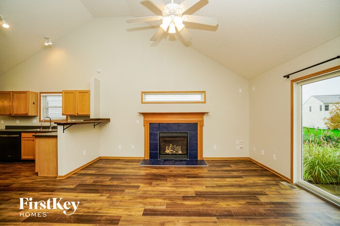 Building Photo - 57 Gold Meadow Dr