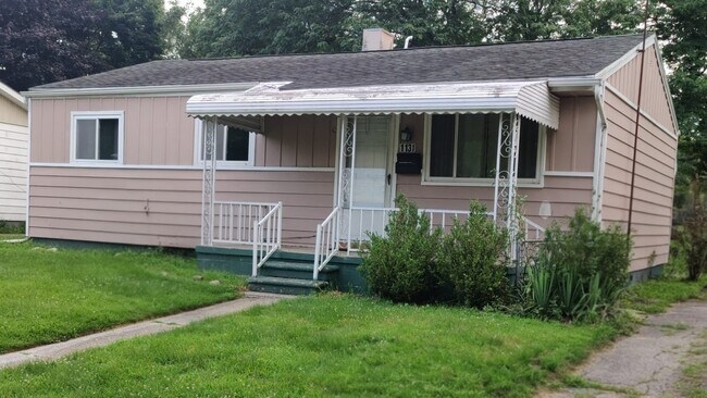 Primary Photo - 1131 Rambling Rd