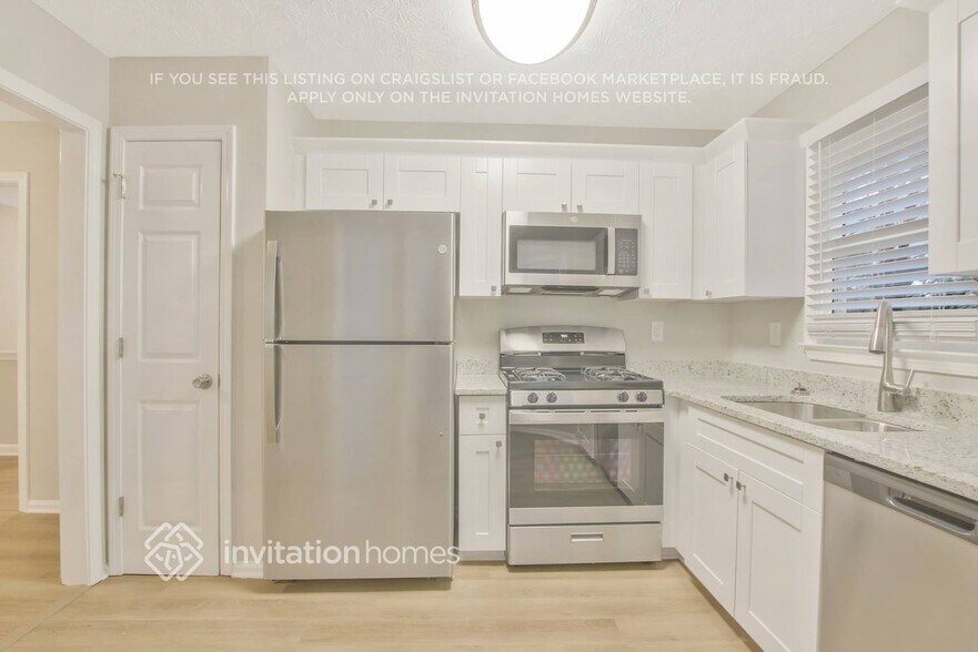 Building Photo - 92 Oak Landing Dr S