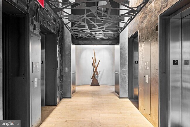 Building Photo - 1213 Walnut St