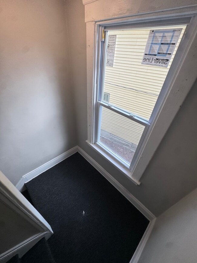 Building Photo - 4 Bedroom Home for Rent in Glenville – Cleveland