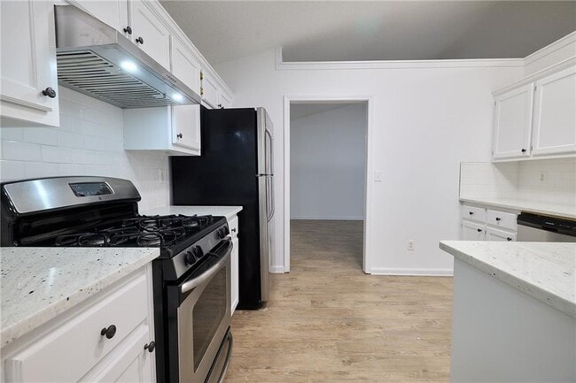 Building Photo - 1645 Fort Mason Way