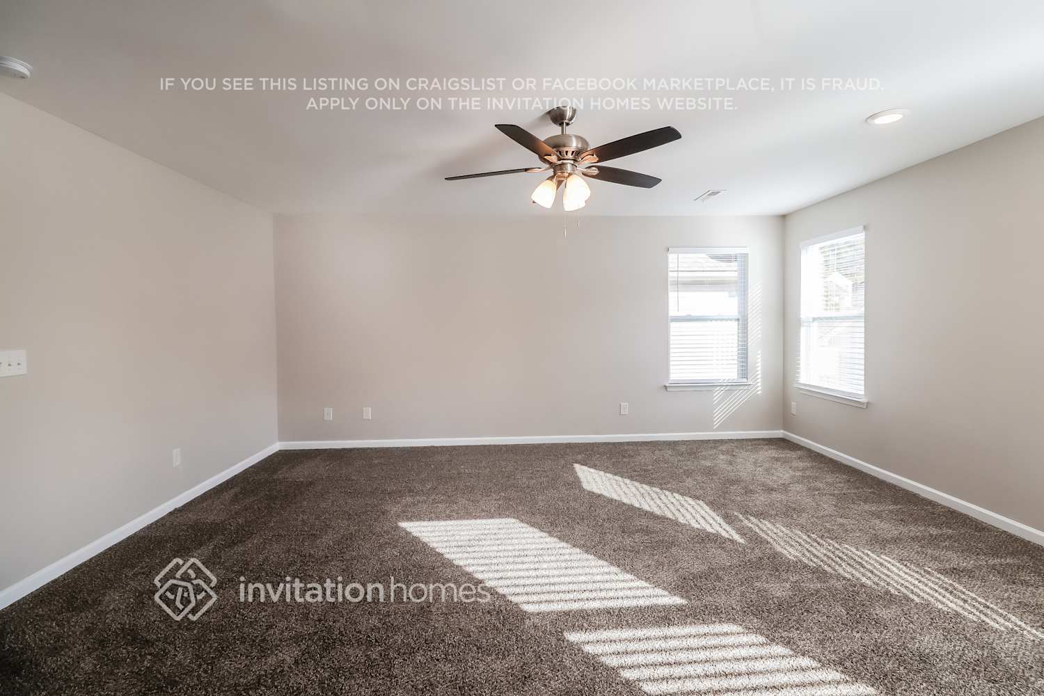 Building Photo - 8112 Dumphries Dr