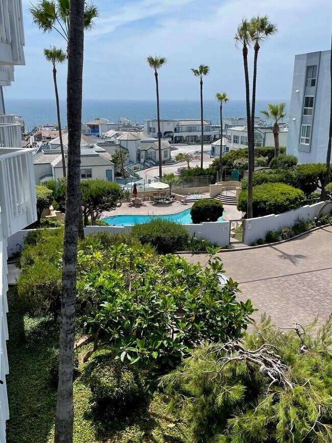 630 The Village 630 The Village Redondo Beach CA 90277 Apartment Finder