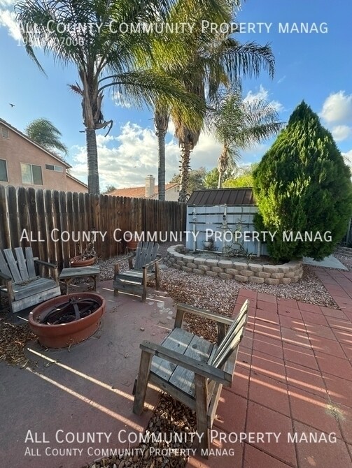 Building Photo - 1857 Creekside Dr