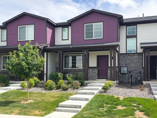 Primary Photo - 21072 E 60th Ave