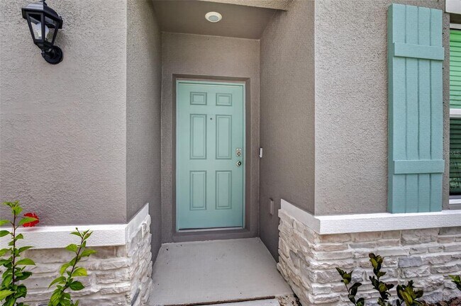 Building Photo - 10924 Rabbit Grv Trl