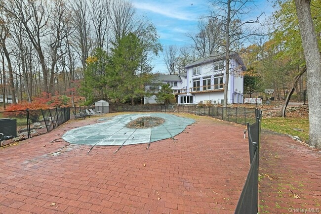 Building Photo - 27 Sky Meadow Rd