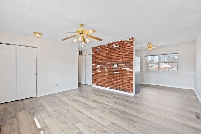 Building Photo - 3-Bedroom Home in Summerside with Fenced Yard & Extra Storage