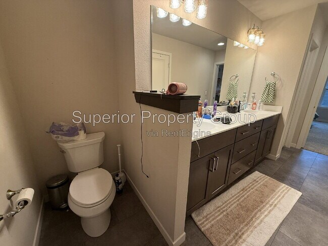 Building Photo - 2865 Endive Dr