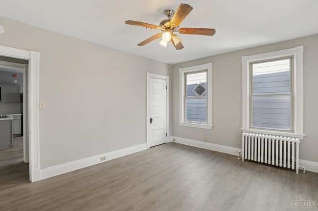 Building Photo - 1212 Bates Ave