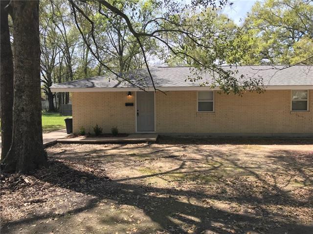 Building Photo - 404 S Walnut St