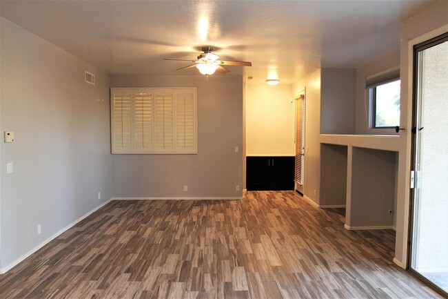 Building Photo - 25829 N 41st Way