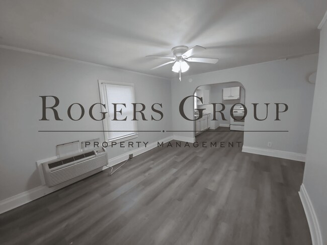 Building Photo - 710 Roberson St