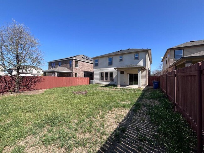 Building Photo - 1405 Berlin Ln