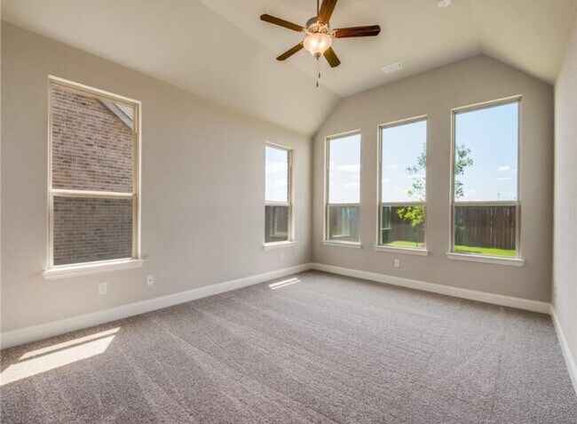 Building Photo - Luxury Home in Estates at Shaddock Park