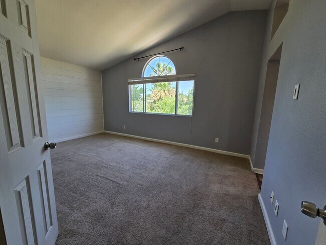 Building Photo - 2765 W Pondera St