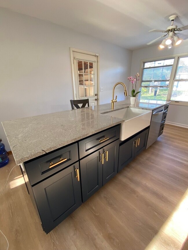 Building Photo - 6710 Pheasant Trail