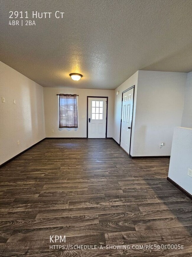 Building Photo - 2911 Hutt Ct