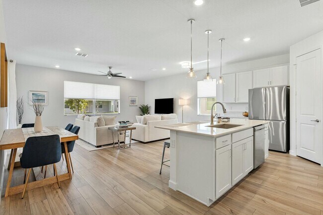 Building Photo - 13404 Brotherhood Wy