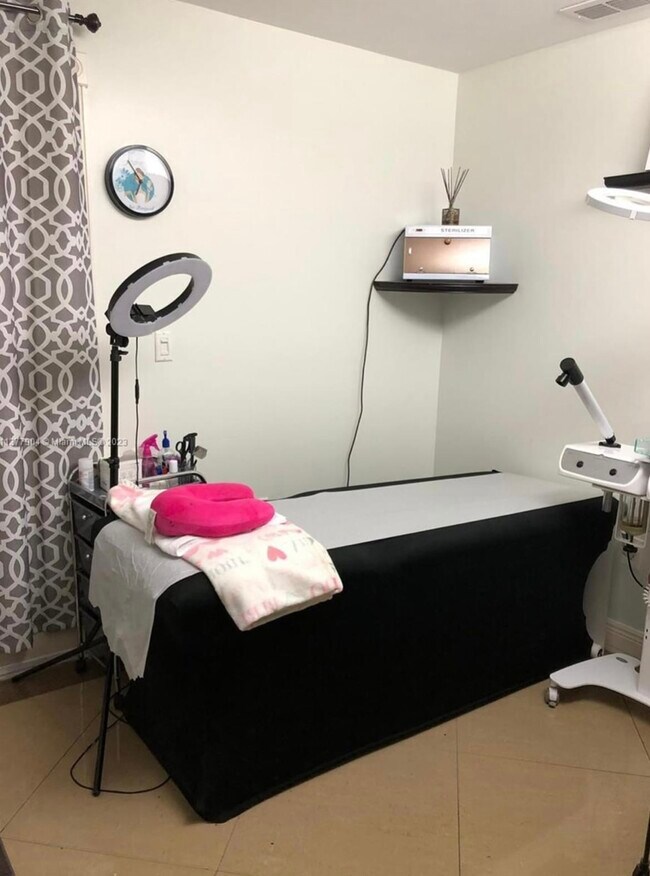 Building Photo - 5077 NW 7th St