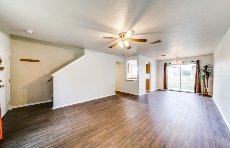 Building Photo - 8914 Kestrel Oak