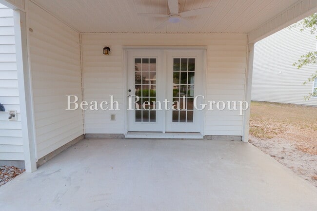 Building Photo - End Unit Townhome in Carolina Forest