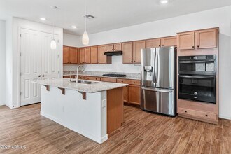 Building Photo - 16209 W La Ventilla Way