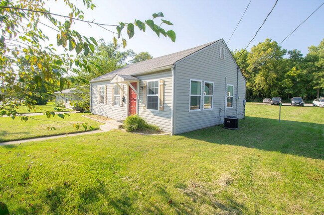 Building Photo - 1507 W Worley St