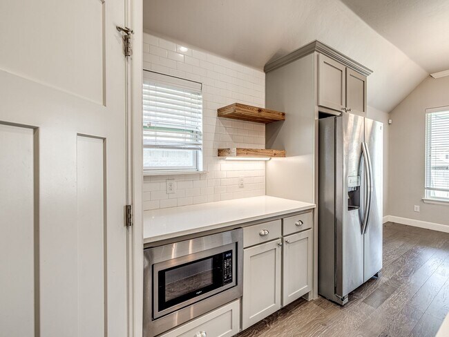 Building Photo - 3 Bed/2 Bath Beacon Home in Rush Brook Add...