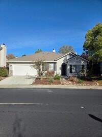 Building Photo - Cobble Hills Community - 3 Bdrm, 2 Bath