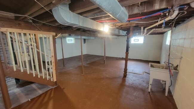 Building Photo - 24 Cochrane Pl
