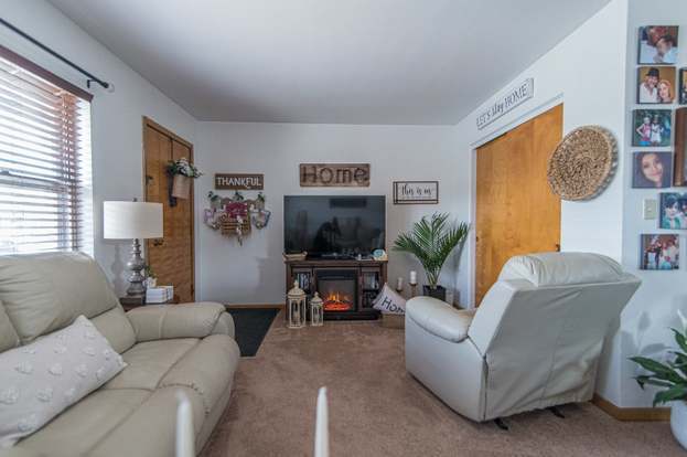 Building Photo - 2801 N 73rd Ct