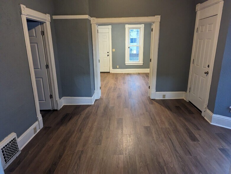 main hall/living room - 319 Van Buren St
