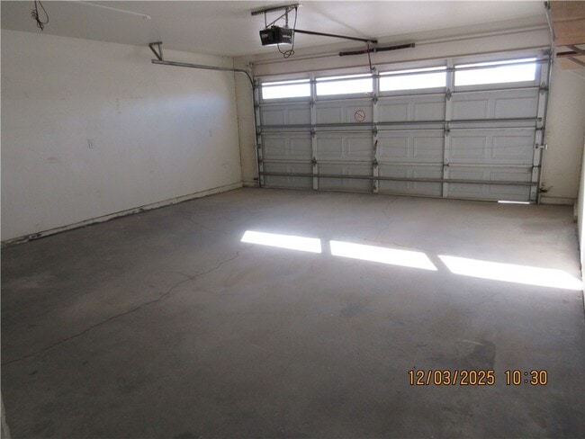 Building Photo - 3150 Gordon #B Dr