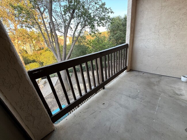 Building Photo - Spacious and Modern 2BR Condo in UTC, San Diego