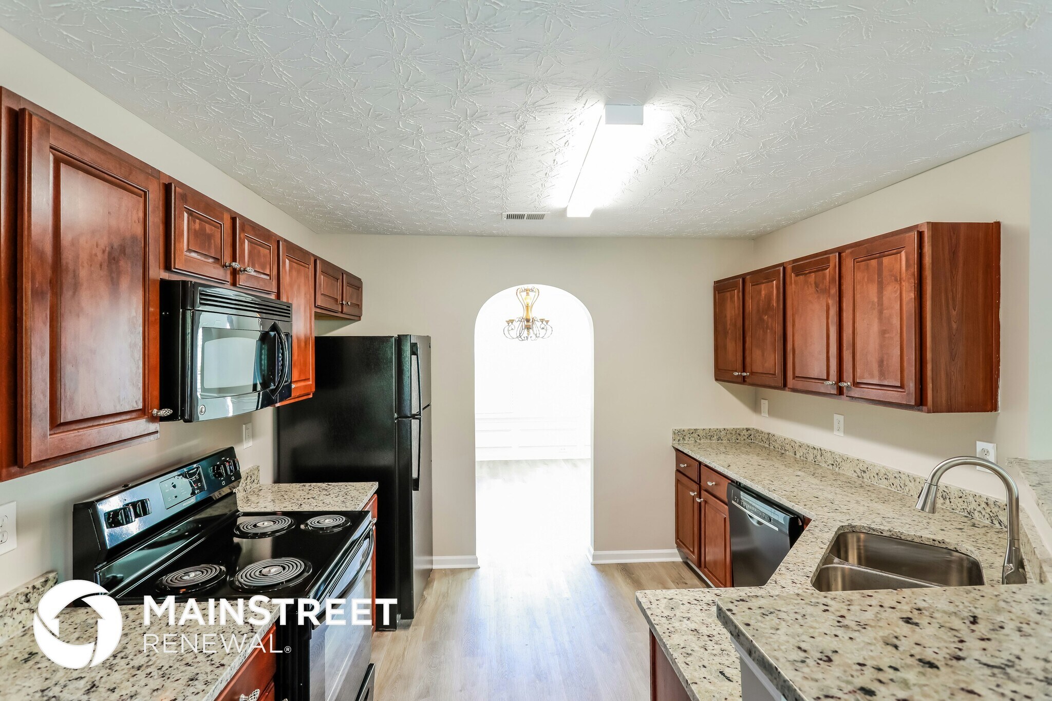 Building Photo - 210 Heaton Pl Trail