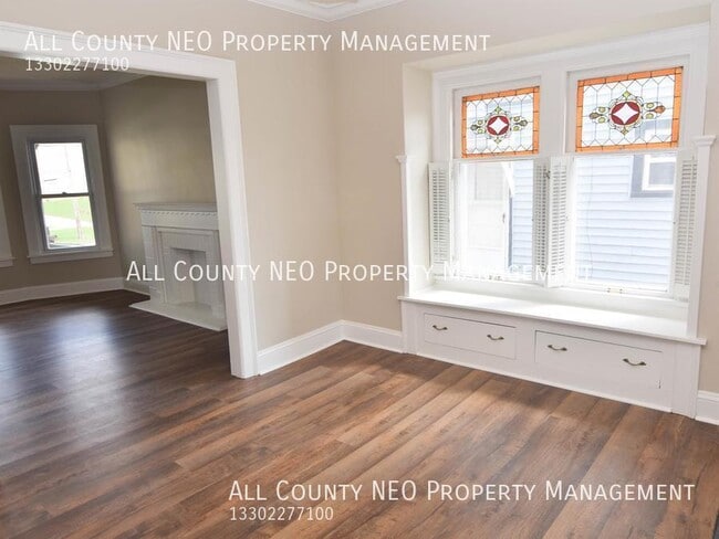 Building Photo - 1224 W Clifton Blvd