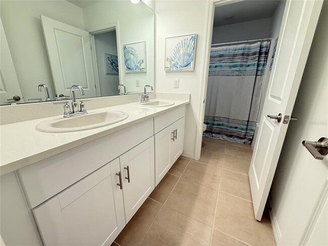 Building Photo - 4803 Vellacito Way