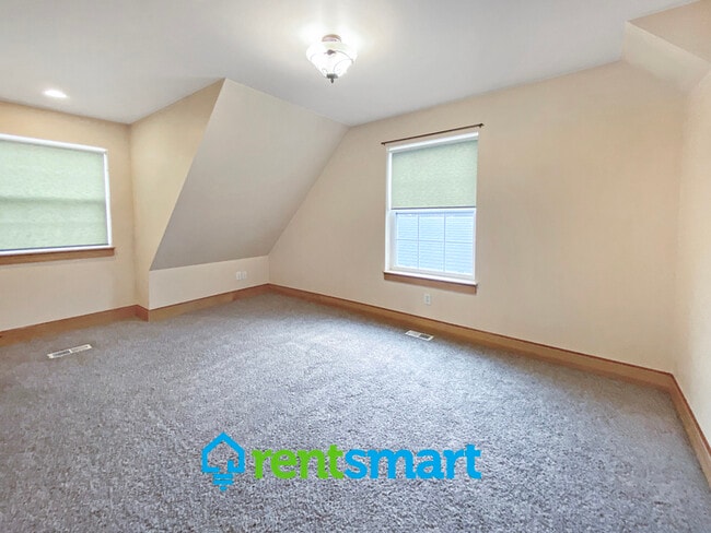 Building Photo - 2628 O'Shaughnesy St