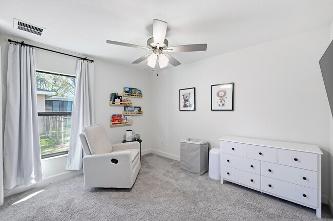 Building Photo - 8452 Dorsey St