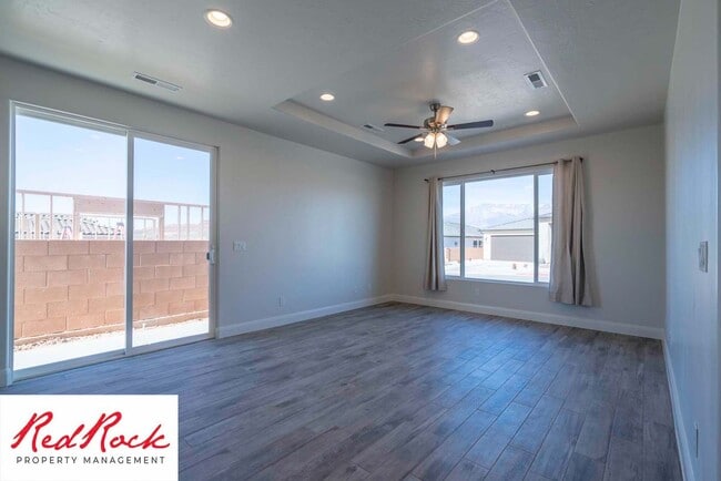 Building Photo - Single Family Home in Hurricane with an attached Casita!