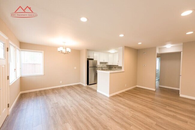 Primary Photo - 1823 El Parque Ct