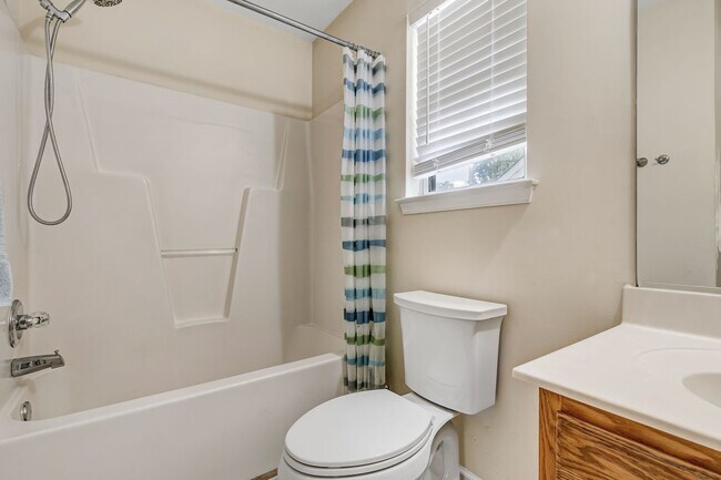Building Photo - Call Sabrina Thomas at 757-767-0767 for more information