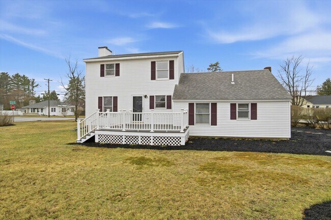 Building Photo - 14 Plummer Rd